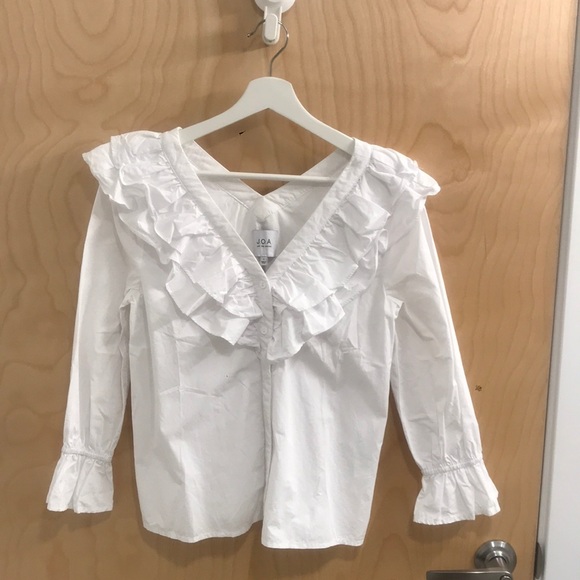 J.O.A. Button Up Ruffle Top in White - Picture 2 of 2